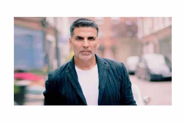 Akshay Kumar Sues YouTuber for Rs 500 Crore for Linking Him To SSR Case